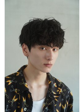 フィフス 渋谷(fifth) 大人マッシュ×ウルフで作る、波巻きスパイラルパーマスタイル