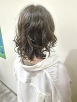 ヴォロンテ(volonte)&nbsp;ミディアムレイヤー/ミディアムパーマ/レイヤーパーマ