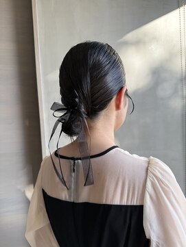 タイトシニヨン