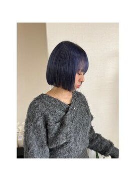 フック(HooK) 切りっぱなしボブ