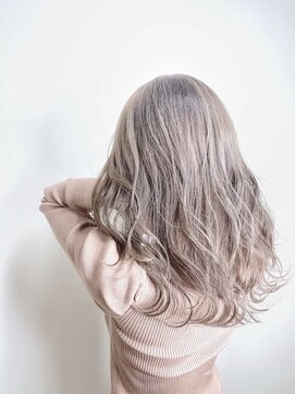 ヘアリゾートユア 新大久保店(hair resort YuA) グレージュカラー