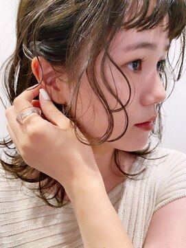 フランチェスカ(Francesca) ブリーチなし 柔らかなオリーブベージュ