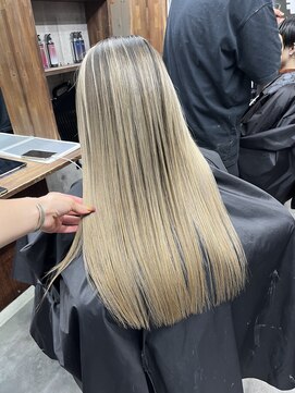 ラフ(LAFF) #ショコラアッシュ#ヘルシースタイル#ふんわりカール