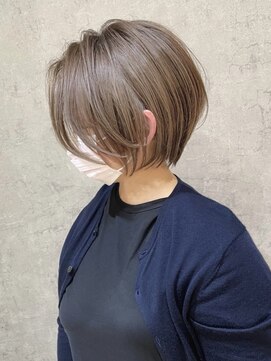 バンプ ギンザ(BUMP GINZA) 30代、40代/丸みくびれショートボブ×白髪染めハイライト/大宮