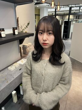 ナイロ(NiLO) 外ハネレイヤー×ダークグレージュ