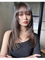 サイン 渋谷(SIGN)&nbsp;黒髪グレーベージュレイヤーロング