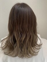 ヘアルシェーヌ ルミエール(hair le chene lumiere) ナチュラルバレイヤージュ