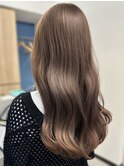 シルキーベージュくびレイヤーエモージュデザインカラー透明感