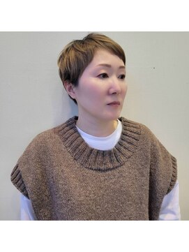 アンフェリール 原島店(Em Fellir) ベリーショート/ハイトーンカラー/30代40代50代