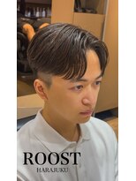 ルースト 原宿店(ROOST)&nbsp;センターパート/ニュアンスパーマ/フェザーパーマ/原宿