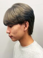 セプト 博多(SEPT.)&nbsp;ブリーチ ルーツカラー グラデーション シルバーアッシュ