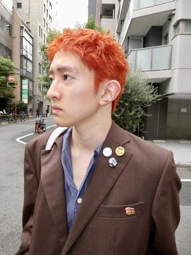 メンズレコ 渋谷(MEN'S LECO) ケアブリーチハイトーンオレンジカラーメンズショート