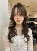 動きのでやすいレイヤーカット/透明感グレージュ