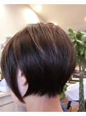 ショートボブ