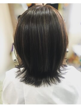 ヘアーサロン ティアレ(hair salon Tiare) 大人可愛いナチュラルグレイカラー外ハネ小顔くびれミディ