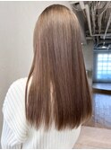 ミルクティーベージュ_外ハネボブセクションカラー_ba383141