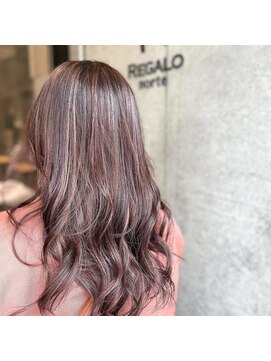 レガロ 北口店(REGALO) ハイライト×モーブカラー×似合わせカット/20代30代40代50代