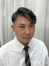 カジュアルスタイルもビジネススタイルもOK！学生さん～ご年配の方までオールラウンドに対応します。