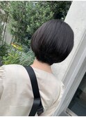 軽過ぎないスッキリボブ