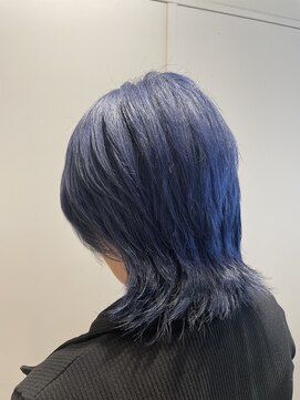 エイト新宿店(EIGHT shinjuku) ブルーカラー