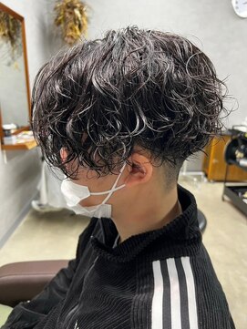 リット×ベリエ(Lit.×belier) メンズパーマツイストパーマスパイラルパーマフェード20代30代