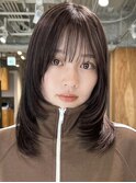 顔周りレイヤーカットグレージュカラーくびれボブベージュカラー