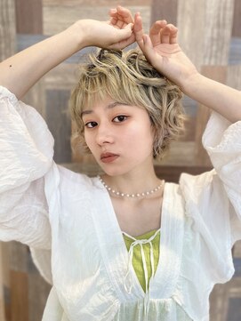 サンクチュアリー ウィズ コネクト(Sanctuary with connect) パーマ風スタイリング