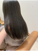 オリーブアッシュグレージュ