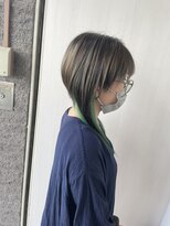 コレロ ヘアー(KORERO hair)&nbsp;グリーンカラー×サイドウルフ