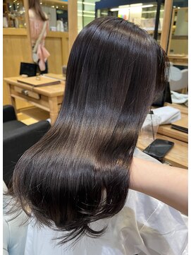 バイオレット 横浜店(Violet) ワンカールレイヤーカットラベンダーダークグレージュ(TO-54)