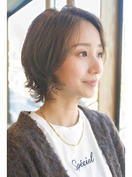 ビュートリアム 鎌倉小町(BEAUTRIUM) 大人女性に似合う秋冬ナチュラルウルフショート[渡沼一喜]