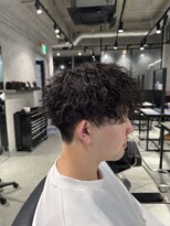 スタッド 松戸(stud. Men‘s)&nbsp;楽にキマる！縦落ちツイストスパイラルパーマ