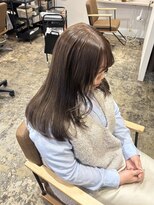 ユッカ 梅田(YUCCA)&nbsp;【YUCCA】大人可愛い/セミロング/olive brown