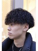 心斎橋スパイラルパーマ波巻き無造作フェザーマッシュ