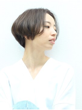 アルチア(Archiar) シンプルおしゃれなショートボブ