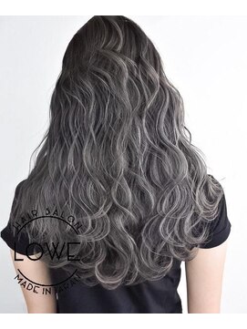 ルーヴェ(LOWE) 【LOWE】外国人風ハイライトでお洒落なウェーブ巻きに！