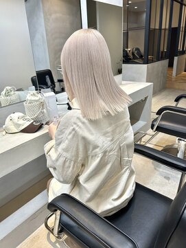 ムード カナザワ(mood kanazawa) ダブルカラー/ブリーチ/学割U24/インナーカラー/韓国/ハイライト