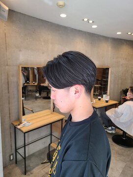 ヒート トウキョウ 目黒店(HEAT TOKYO) センターパートパーマメンズ目黒