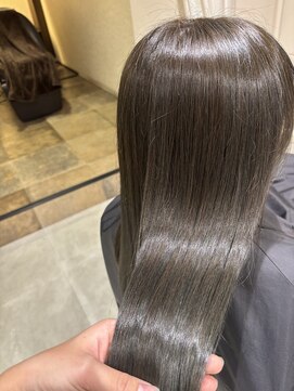 フレーム へアアンドトリートメント 天王寺北口店(FRAME) アッシュブラウンカラー