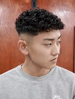 ロマンズヘッド(浪漫頭髪 ROMAN’S HEAD) ショートスパイラル