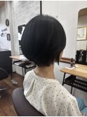 レイヤー×前下がりボブ