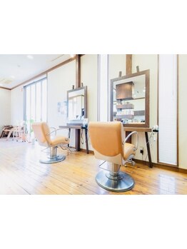 最初から最後までマンツーマンで貴方をサポートするプライベートサロン♪家族で通いやすい環境を提供します