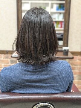 グレイス(gRace) レイヤースタイル／重め／外ハネ／アッシュ