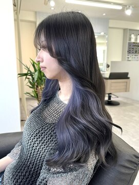 エルサ ザ リープ(ELSA the leap) 【ブリーチカラー/ダブルカラー】インナーカラー/ブルーシルバー