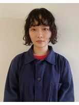 束&nbsp;ボブ、パーマ