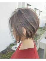 エコー フルール(ecco fleur) 伸びてもきれいなハイライトショート