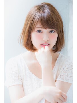 ジョエミバイアンアミ(joemi by Un ami) joemi 無造作カールボブディイルミナカラー丸みショート 花野