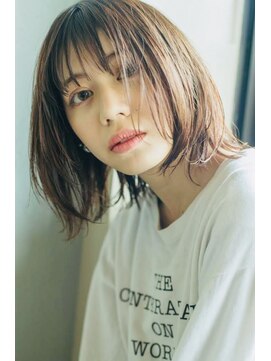 ザ ブリンク(THE BLINK) ラフなボブスタイル