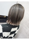 くっきりデザインのコントラストハイライト