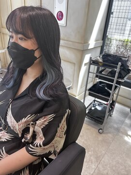 アソビ 表参道(ASOBI) チラ見せ　インナーカラー　ホワイトブルー